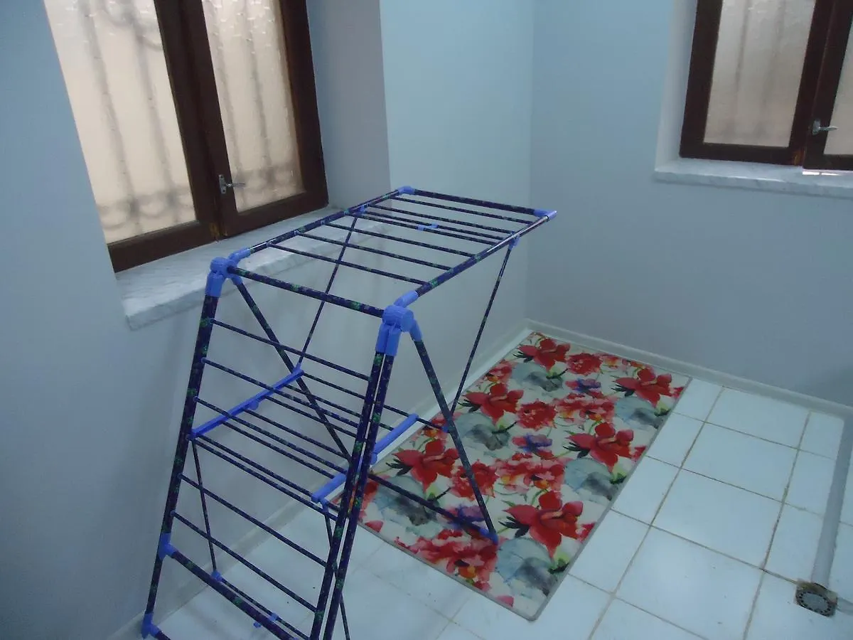 Guesthouse Khazar In Old City 바쿠 2*,  아제르바이잔